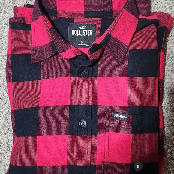 Hollister Red Buffalo Check Flannel NWOT - Picture 1 of 4
